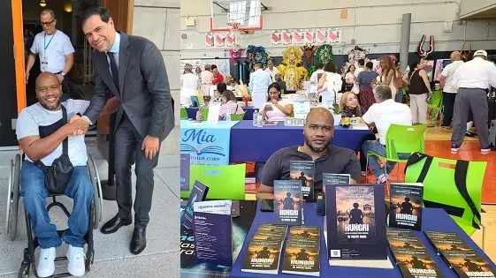 Roberto Angel-Feria del libro NY