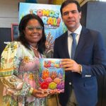 Ministro de Cultura valoró en NY libro infantil de la escritora Susibel Espaillat