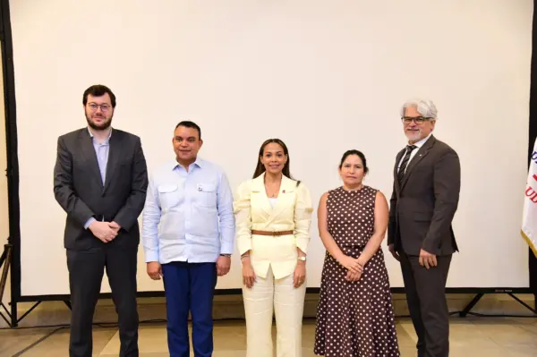 Salud Pública inicia evaluación de las Redes Integradas de Servicios de Salud en la Región Yuma. Fuente externa.