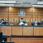 TSE se declara incompetente para conocer recurso contra reglamento de encuestas; remite discusión al Tribunal Constitucional