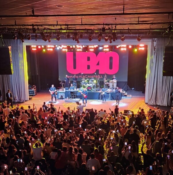 UB40-1017×1024