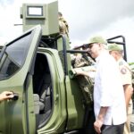 Presidente Abinader entrega vehículos blindados a las Fuerzas Armadas
