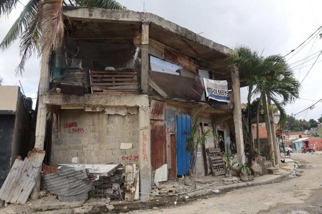 Las Lilas aún espera su transformación: residentes dudan que proyecto esté listo antes de finalizar el año