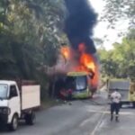 Nueve lesionados tras incendiarse autobús de Caribe Tours en la carretera La Vega-Jarabacoa