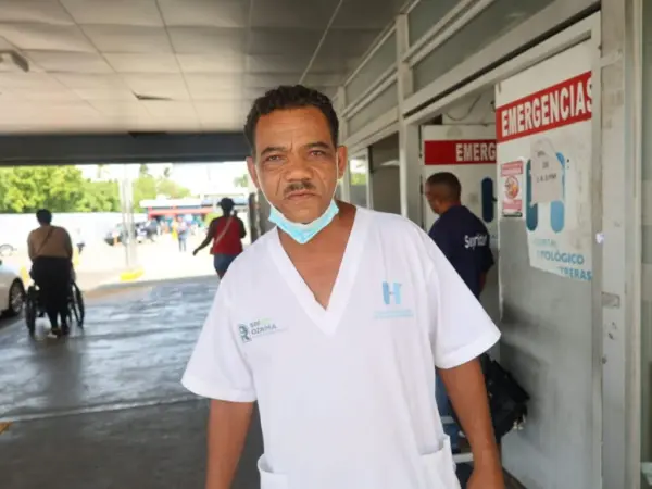 Yesero- Personal de Salud- darío Contreras