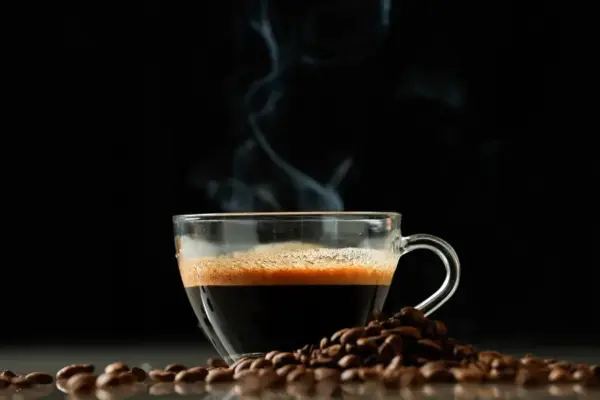 Una taza de café.
