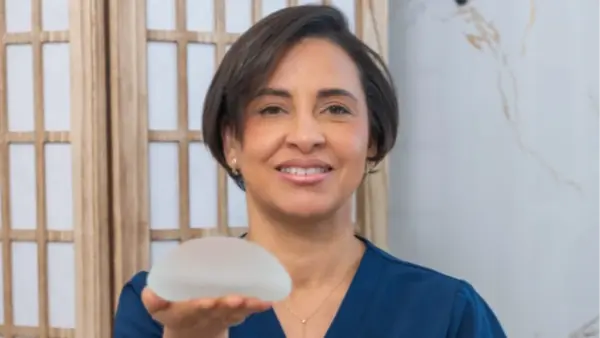 Anny Frías, especialista en cirugía plástica, reconstructiva y estética.