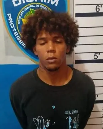 Raimon Reyes Díaz, alias “Ray”, señalado como el principal responsable de perpetrar el asalto a mano armada. Fuente externa.