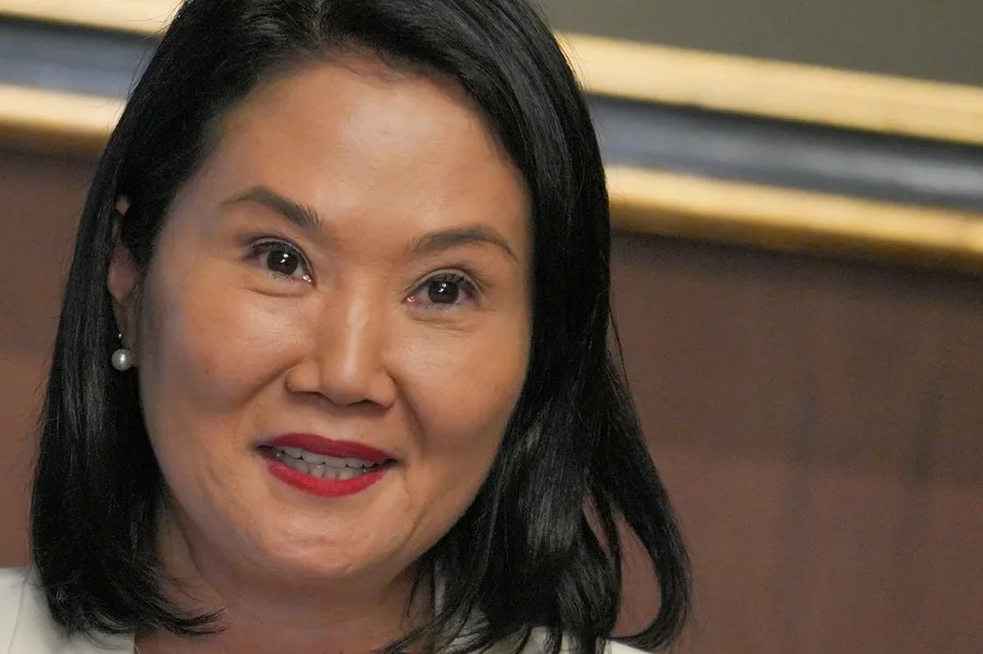 Keiko Fujimori recibe hoy las credenciales de presidenta electa de Perú