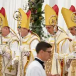 ¿Quiénes son los lefebvrianos y por qué desafían al papa León XIV con la ordenación de cuatro obispos?