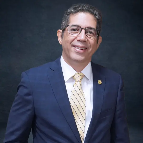 manuel-olivero