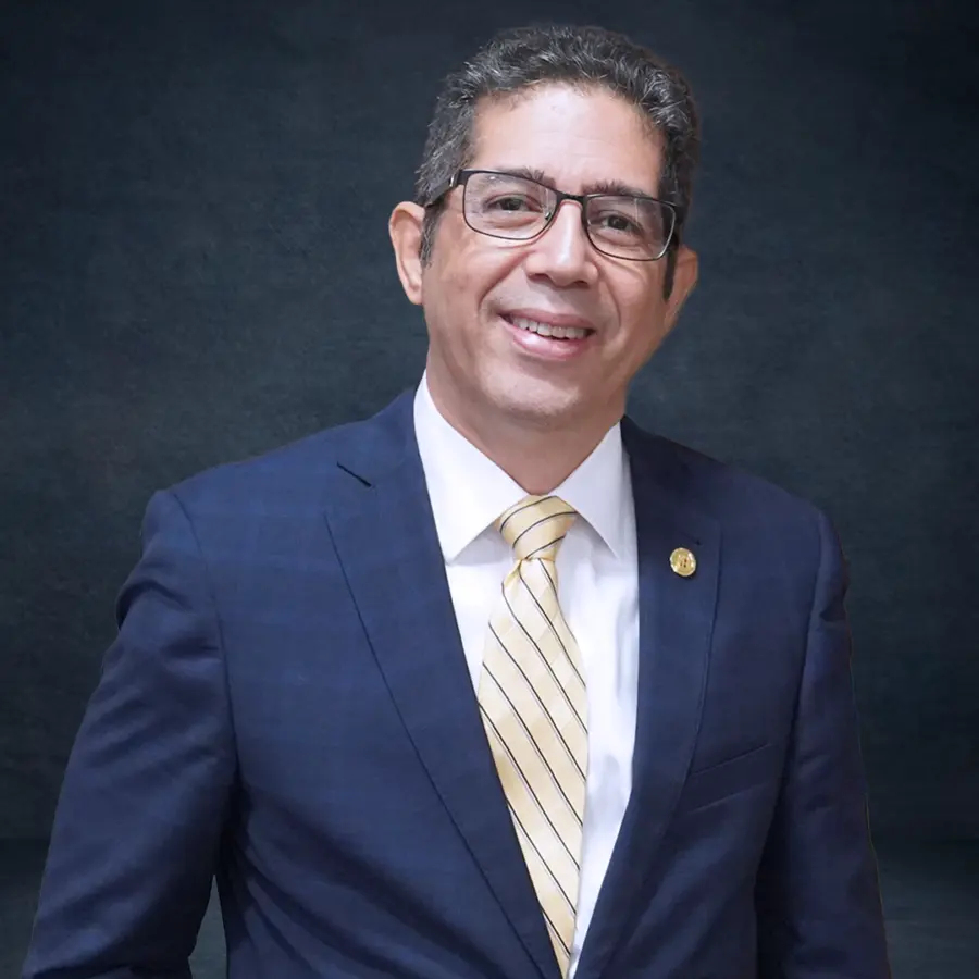 manuel-olivero