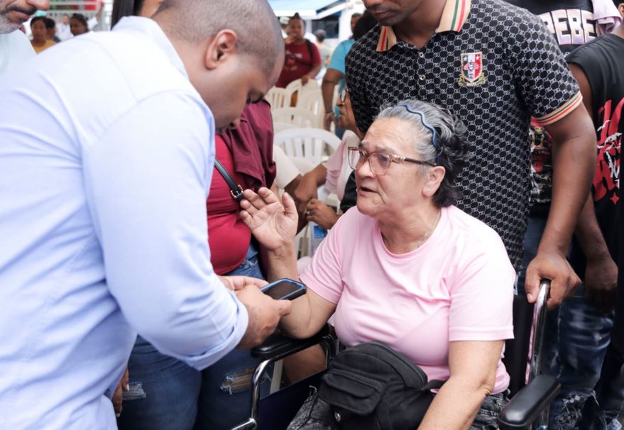 Supérate concluye entrega del Bono de Emergencia a 3,481 familias del Gran Santo Domingo