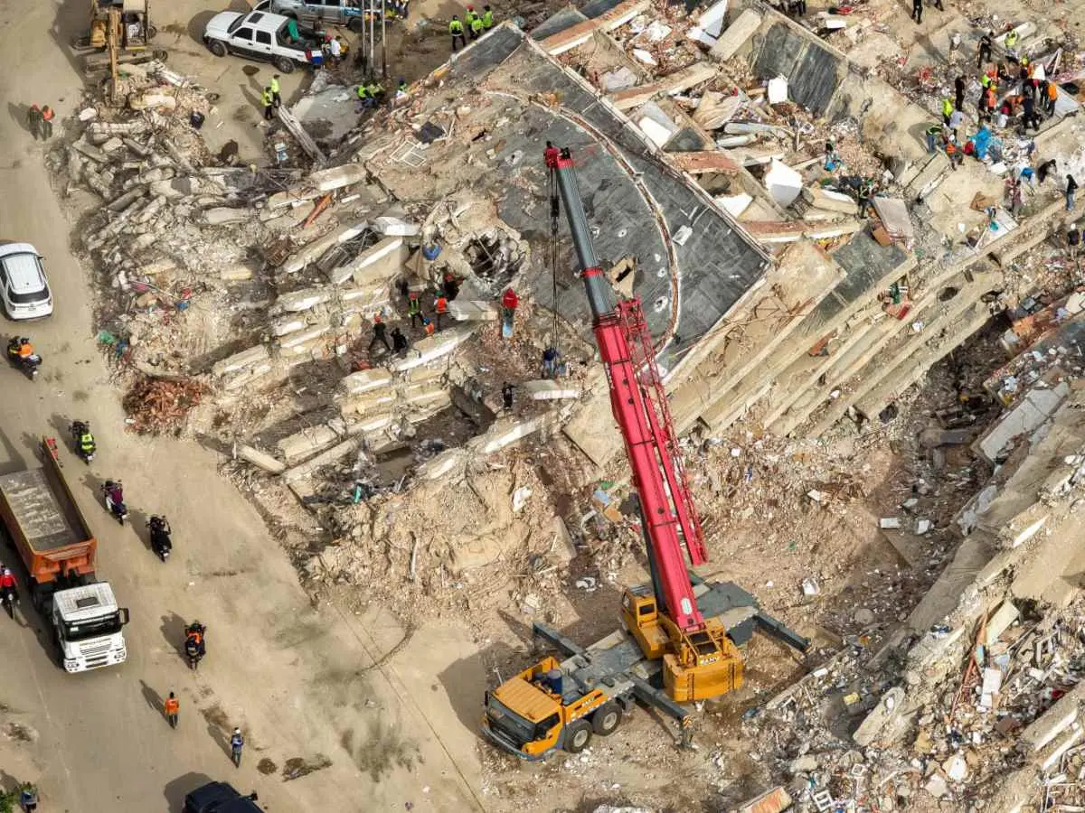 La remoción de escombros tras el doble terremoto, el otro gran reto en Venezuela