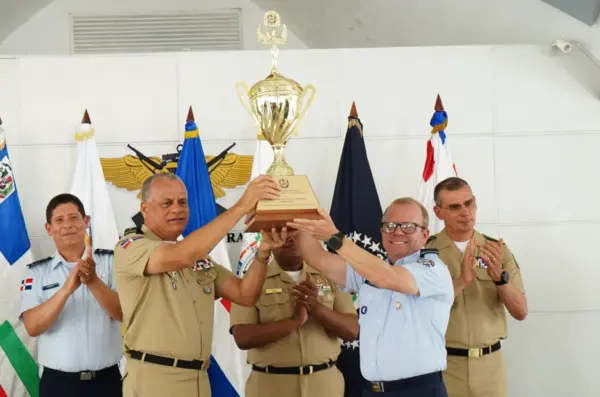 Fuerza Aérea conquista su corona 15 al hilo en los Juegos de las Fuerzas Armadas y la Policía