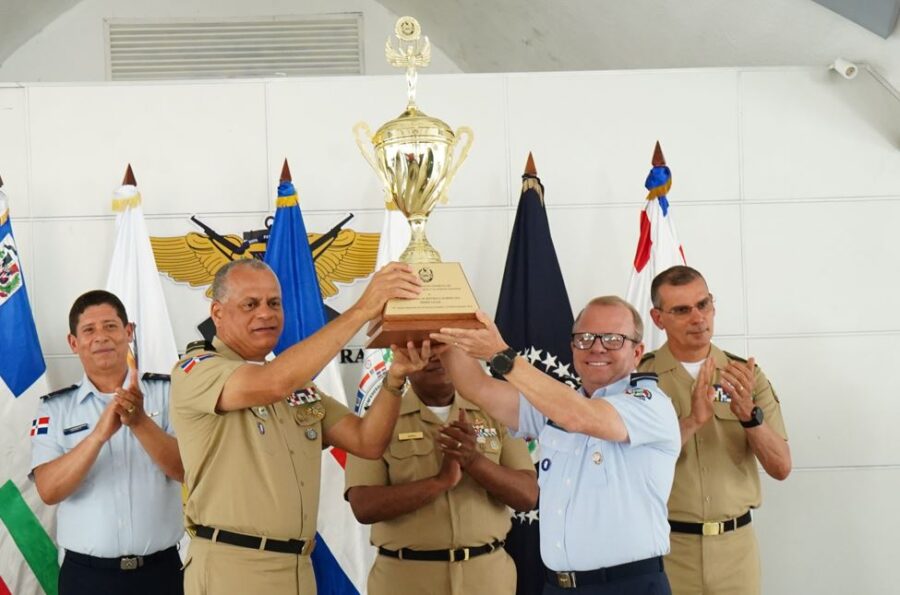 Fuerza Aérea conquista su corona 15 al hilo en los Juegos de las Fuerzas Armadas y la Policía