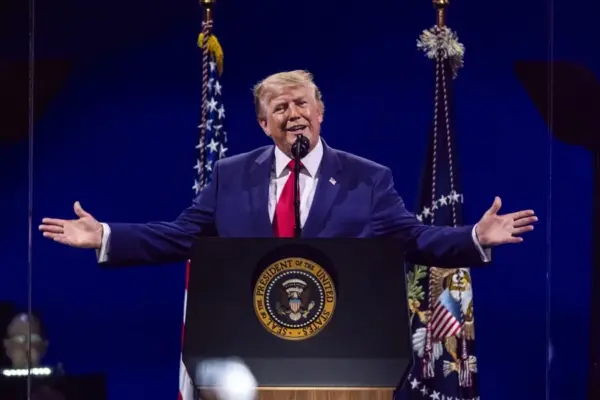 El presidente de los Estados Unidos, Donald Trump, habla durante la celebración del 'Salute to America 250', en Washington (EE.UU.).