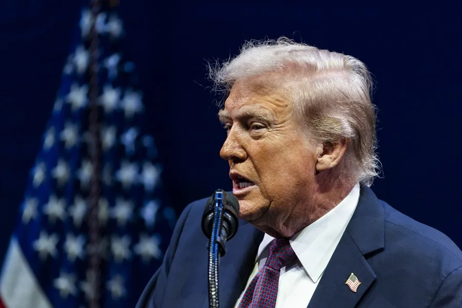 Fotografía de archivo del presidente de Estados Unidos, Donald Trump, durante una ceremonia, en Washington (EE.UU.). EFE