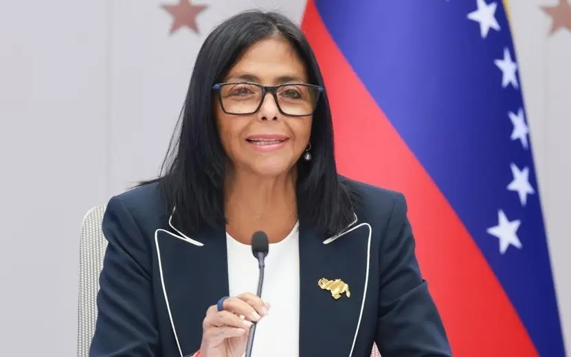 Venezuela inicia diálogo hacia la transición