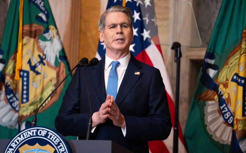 Scott Bessent anuncia bloqueo y plan económico contra Irán.