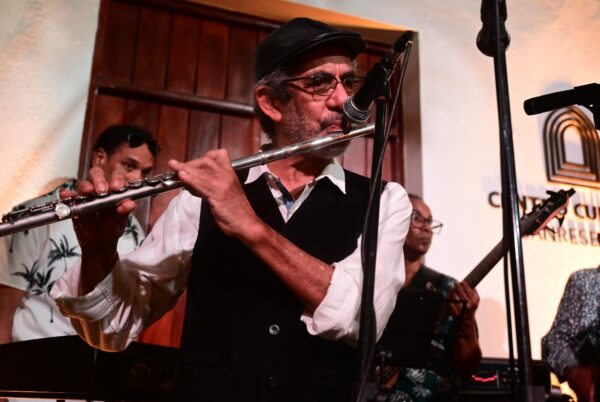 César Namnum ha estado ligado a esta música desde hace décadas.  FUENTE EXTERNA