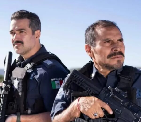 EAlfonso Herrera  y Noé Hernández.  fuente externa