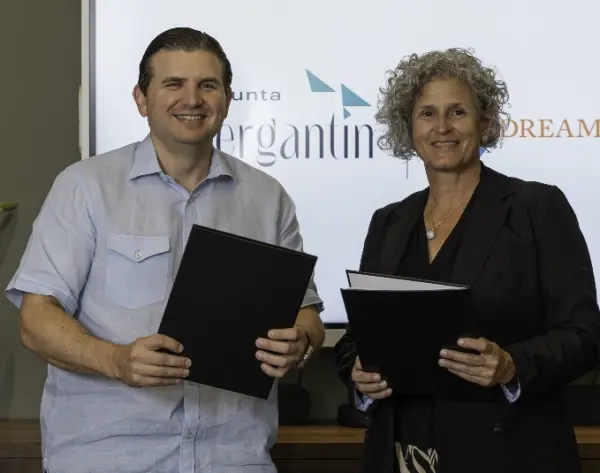 Andrés Marranzini Grullón y Catherine de Laura.