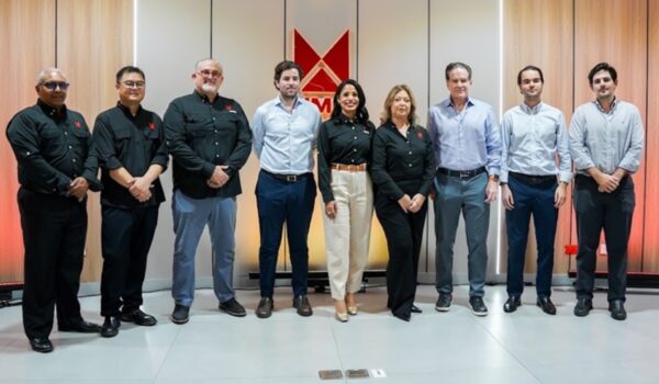 Marcos Padilla, Frank Chen, Eduardo Martínez de Ubago, José Luis Corripio, Dashiel Fernández, Kendy Villalona, Manuel Corripio, Miguel José Barceló Corripio y Álvaro Corripio.