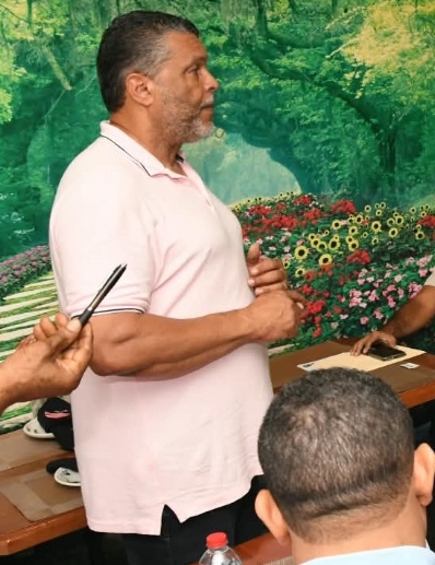 Jorge Casado, director general del torneo de softbol.