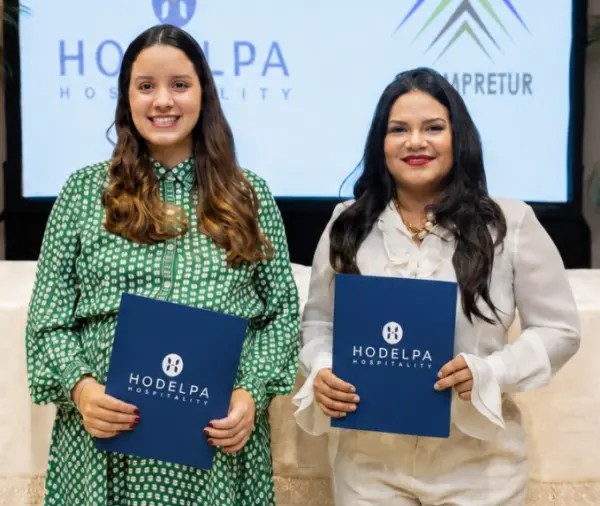 Jessica Aja y Sarah Hernández.