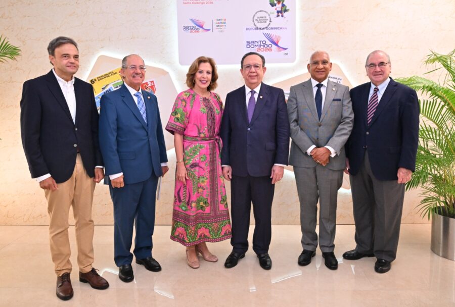 José Ramos, José Alcántara, Clarissa de la Rocha, Héctor Valdez, Ervin Novas y Manuel García.