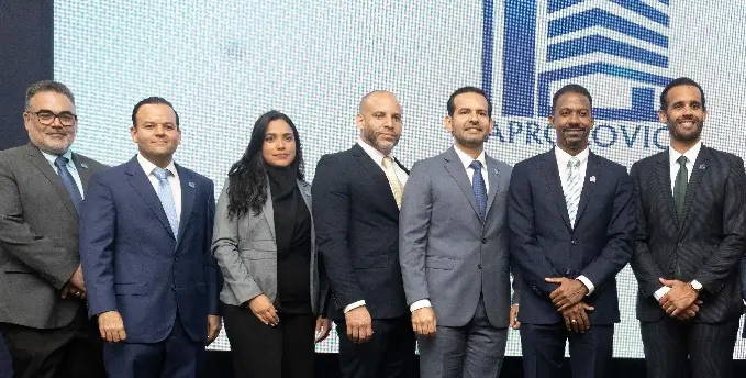 Junta Directiva presidida por Mario Bonilla.