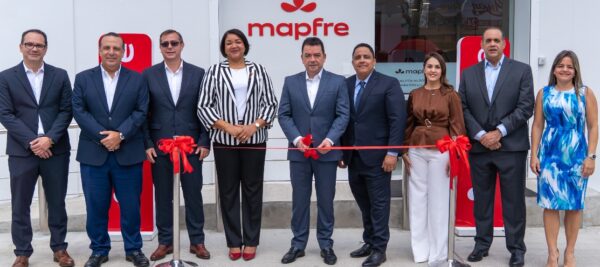 Jason Pichardo, Julio Abreu, Faustino Pérez, Yudelka Cueva, Andrés Mejía, Beldarimil Pimentel, Luina Rodríguez, Rafael Guzmán y Natacha Quiterio.