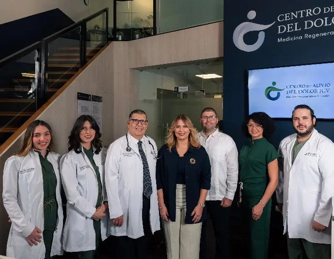 Thais Cobián, Susana Vargas, Juan Carlos Vargas Decamps, Patricia Camilo de Vargas, Juan Pedro Vargas, Astrid Contreras y Fernando Defilló.