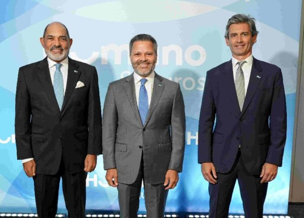 José Zapata, Eduardo Cruz  y Carlos Mitnik.