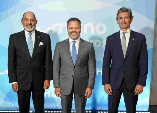 José Zapata, Eduardo Cruz  y Carlos Mitnik.