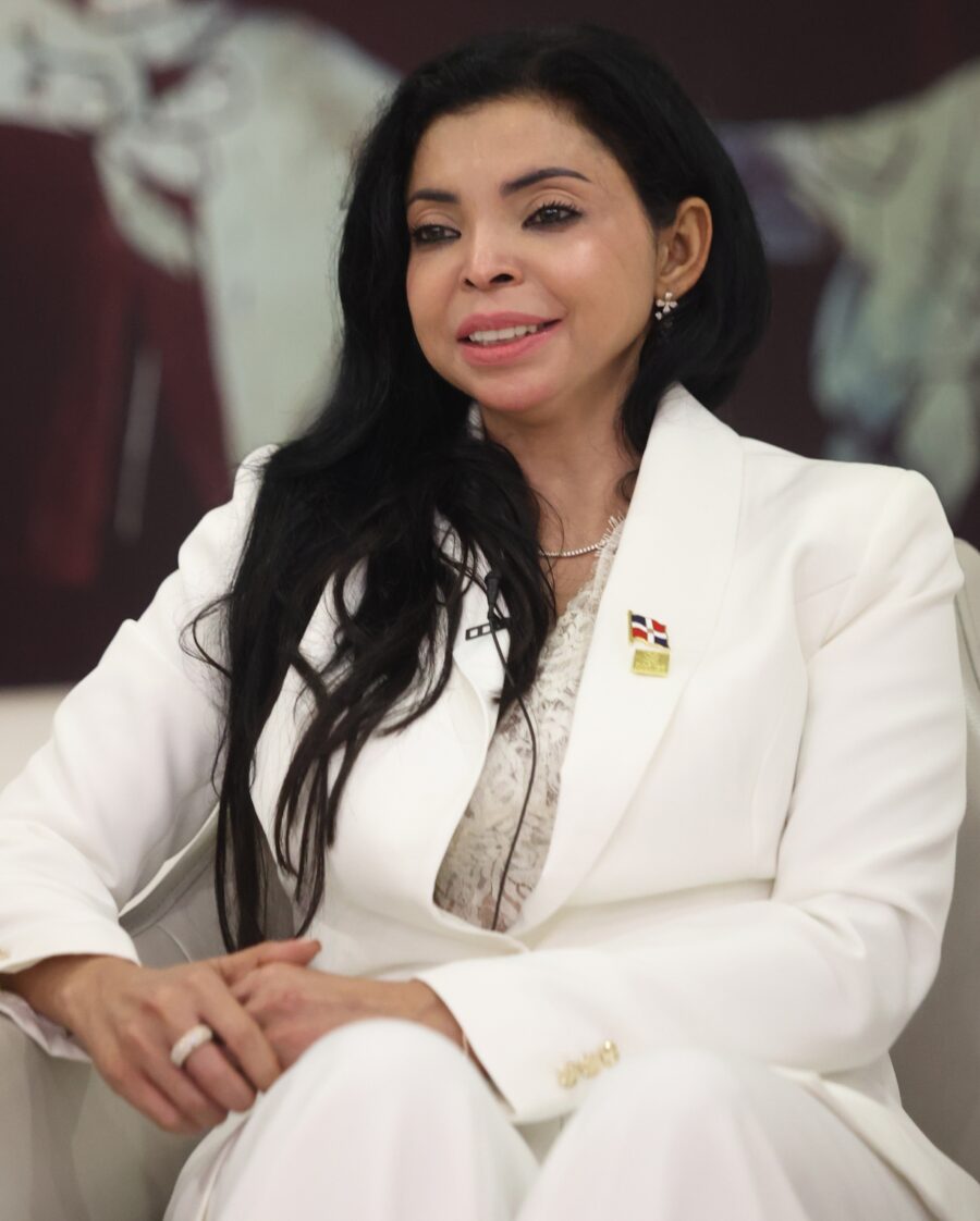 La procuradora general Yeni Berenice Reynoso.  José De León