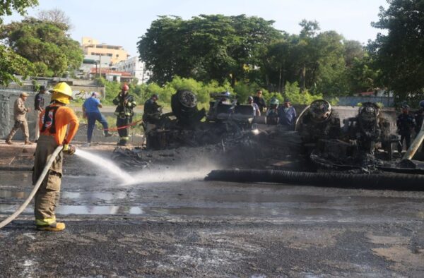 Accidente en el malecón SD