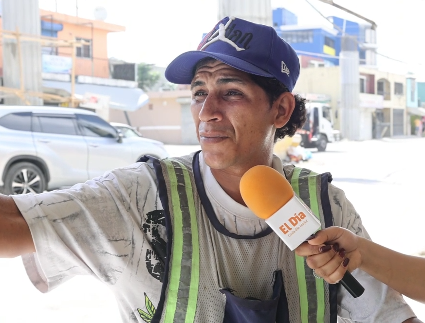 Polvo, calles deterioradas y trabajos lentos: así transcurre la construcción de la extensión del Metro en Villa Mella