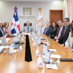 Asociaciones de ahorros y préstamos superan RD$432 mil millones en activos, destaca el Banco Central