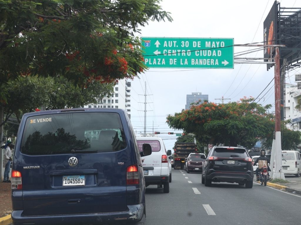 A diferencia del domingo, recorrido de vías DN se elevó 25 a 36 minutos un día laborable