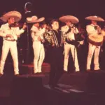 Un filme muestra imágenes inéditas del archivo de Juan Gabriel tras 10 años de su muerte