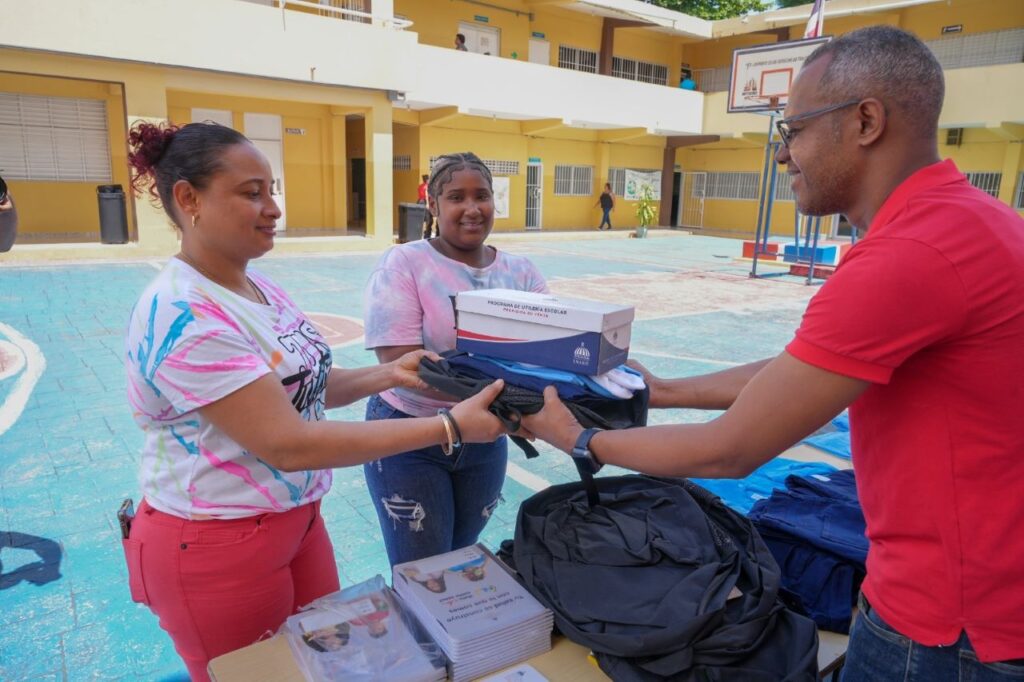 Actores del sistema educativo arrecian acciones para inicio año escolar 2026-2027