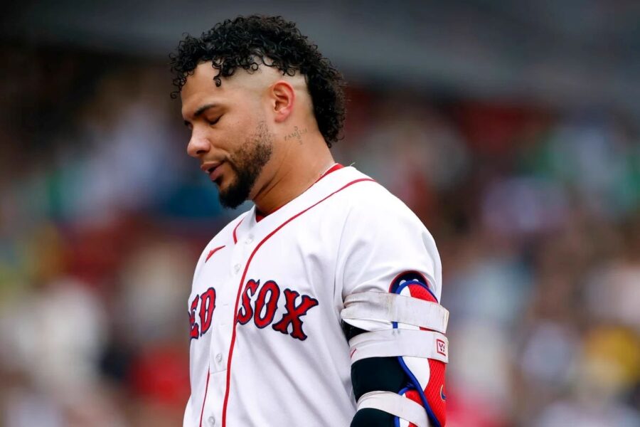 Willson Contreras enviado a lista   lesionados de 10 días.
