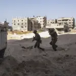 Israel mata a siete palestinos en un bombardeo contra una cafetería en la ciudad de Gaza