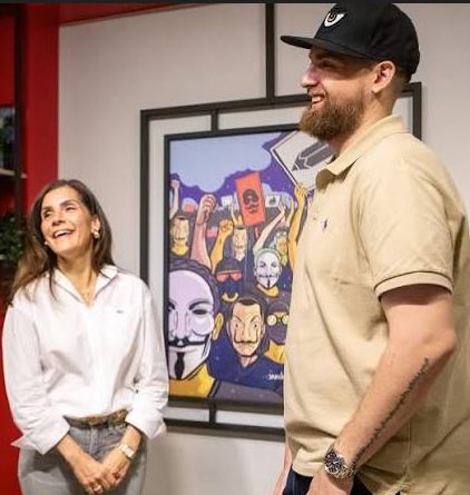 Embajadora Leah Campos con "El Piro"