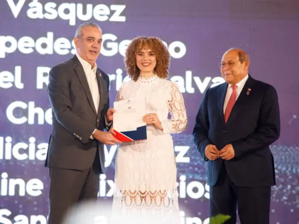 Entrega de Becas- Mescyt