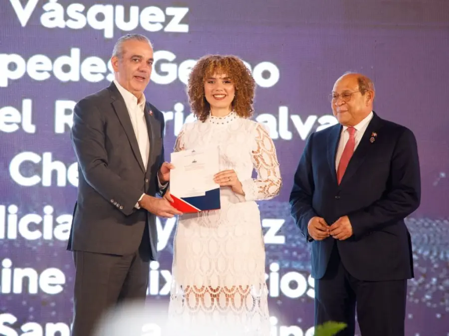 Entrega de Becas- Mescyt