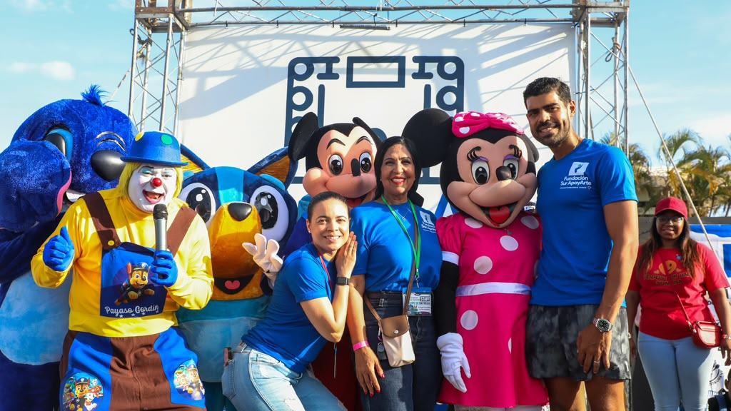 Fundación Sur Apoyarte celebra con éxito entrega de mochilas y útiles escolares