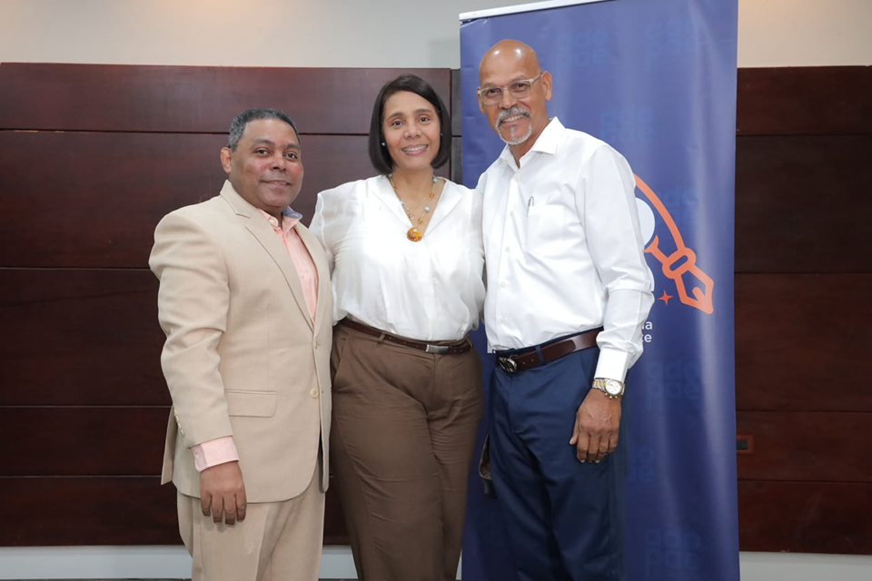 ADOPAE asume nuevos retos de la mano de Fausto Polanco como presidente